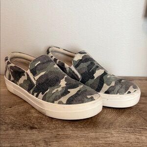 Steve Madden Camouflage Slip-On Sneakers